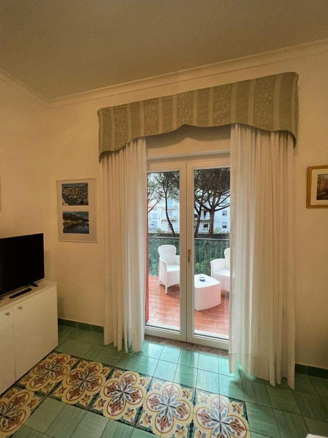 Sorrento Home E Flat Park And Pool Buitenkant foto