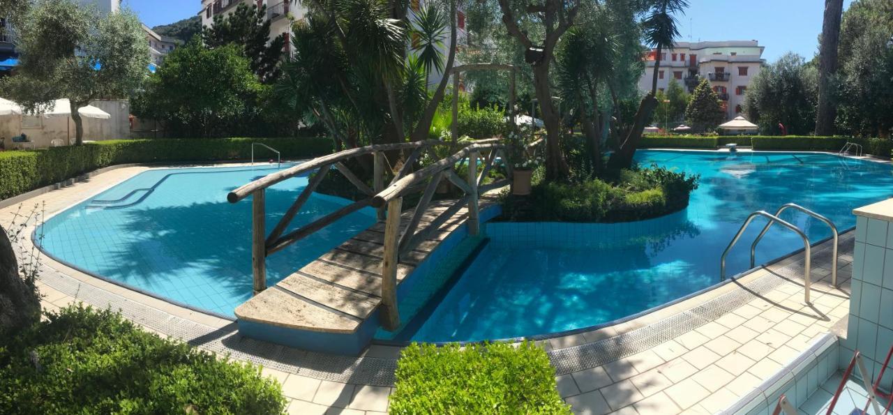 Sorrento Home E Flat Park And Pool Buitenkant foto
