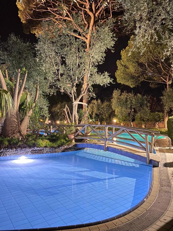 Sorrento Home E Flat Park And Pool Buitenkant foto